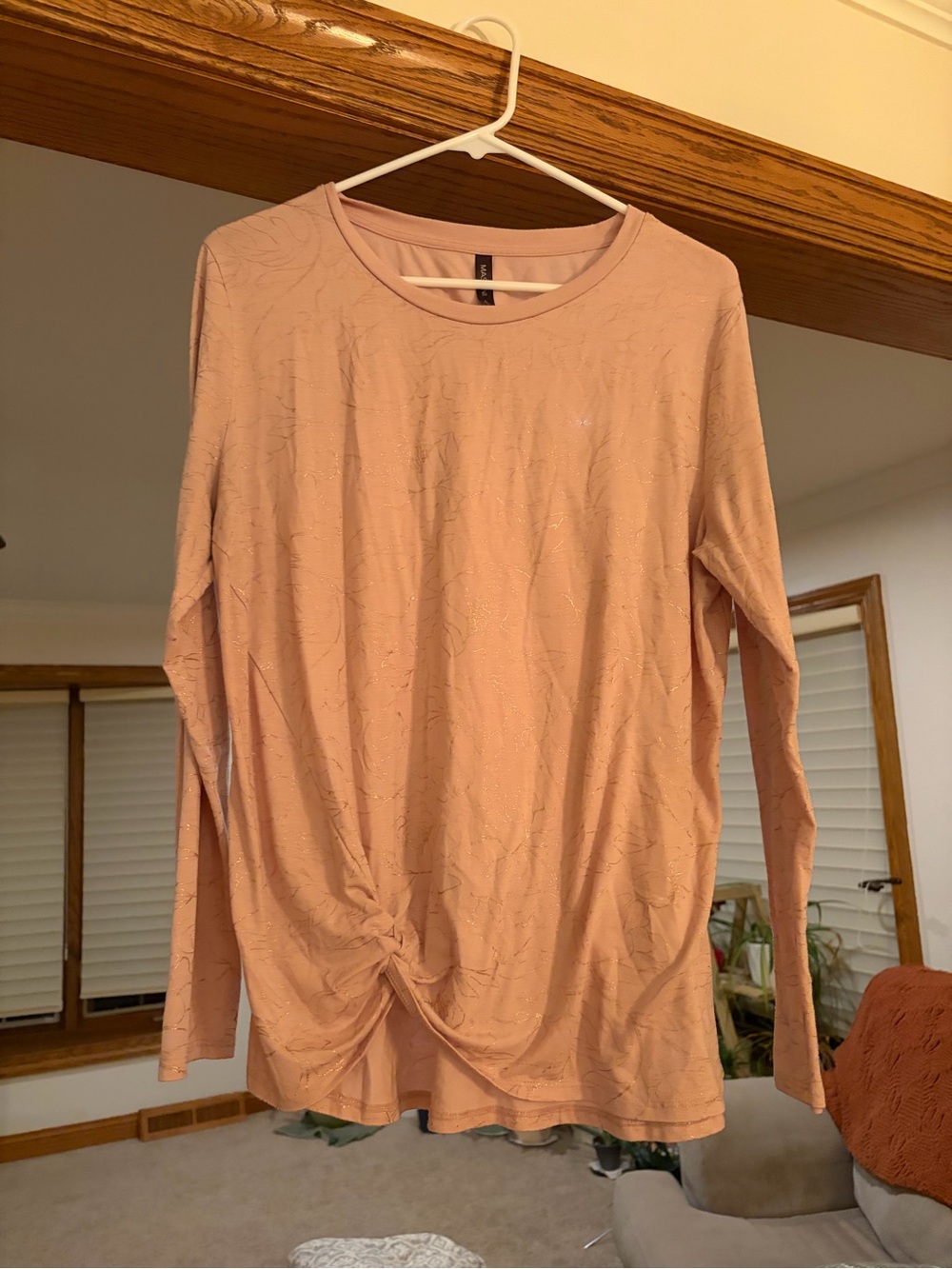 Massini L Blush Pink Metallic Floral Twist Front Long Sleeve Top